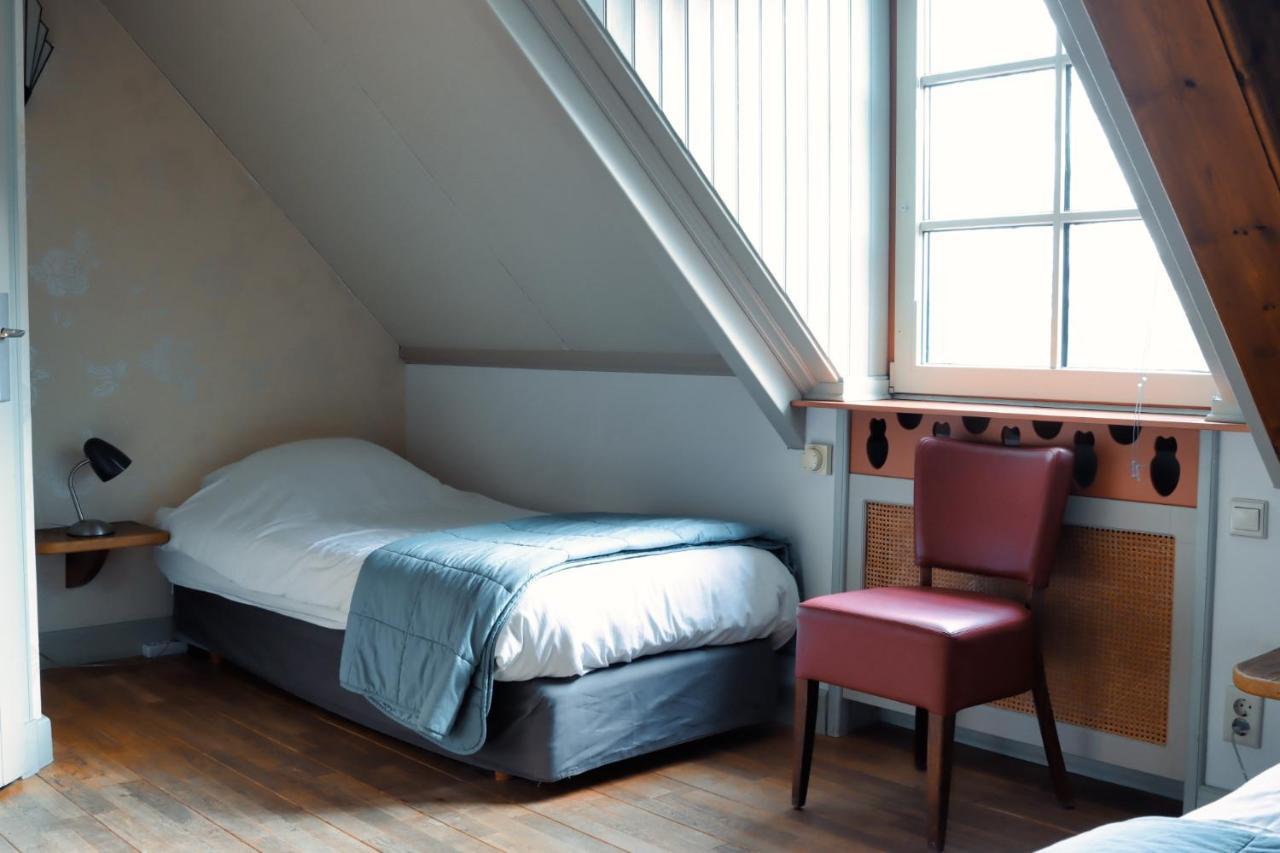 Uylenburg- Du Midi Hotel Delft Room photo